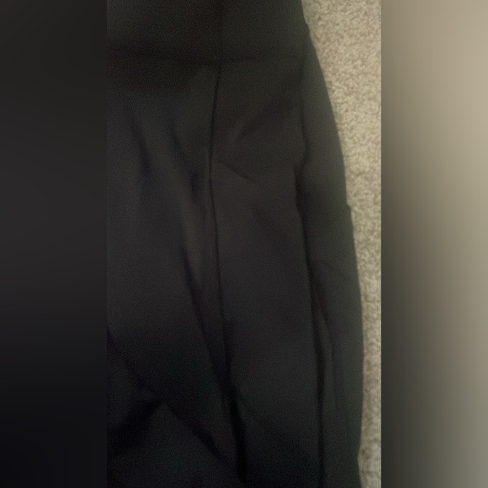 Black lululemon leggings